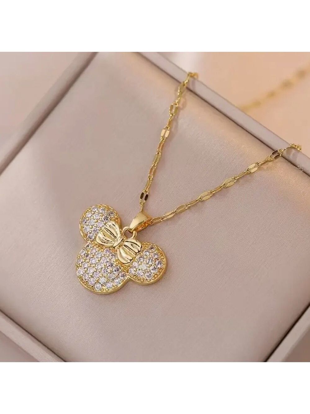 Minnie Mouse Rhinestone Pendant Necklace
